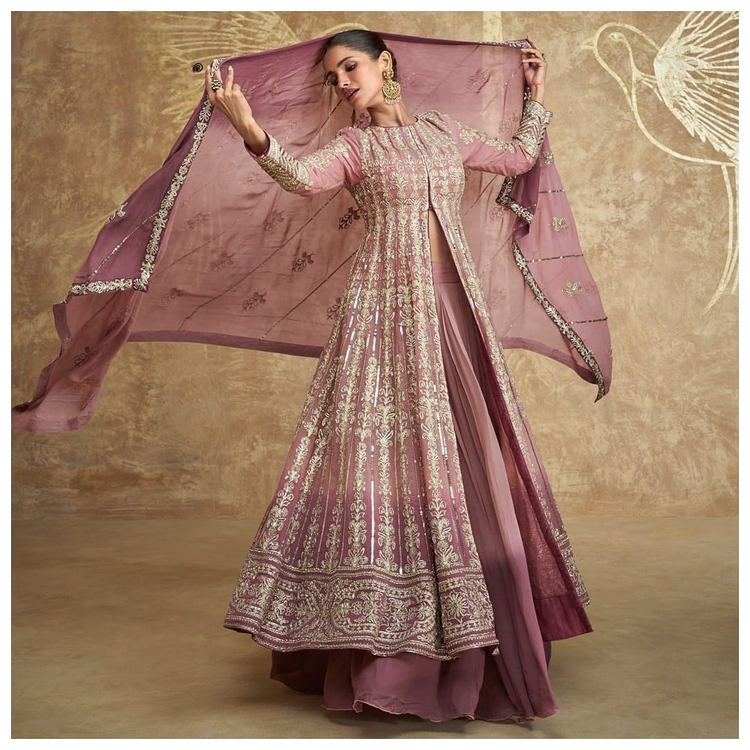 Whispers of Grace – Trio of Elegance