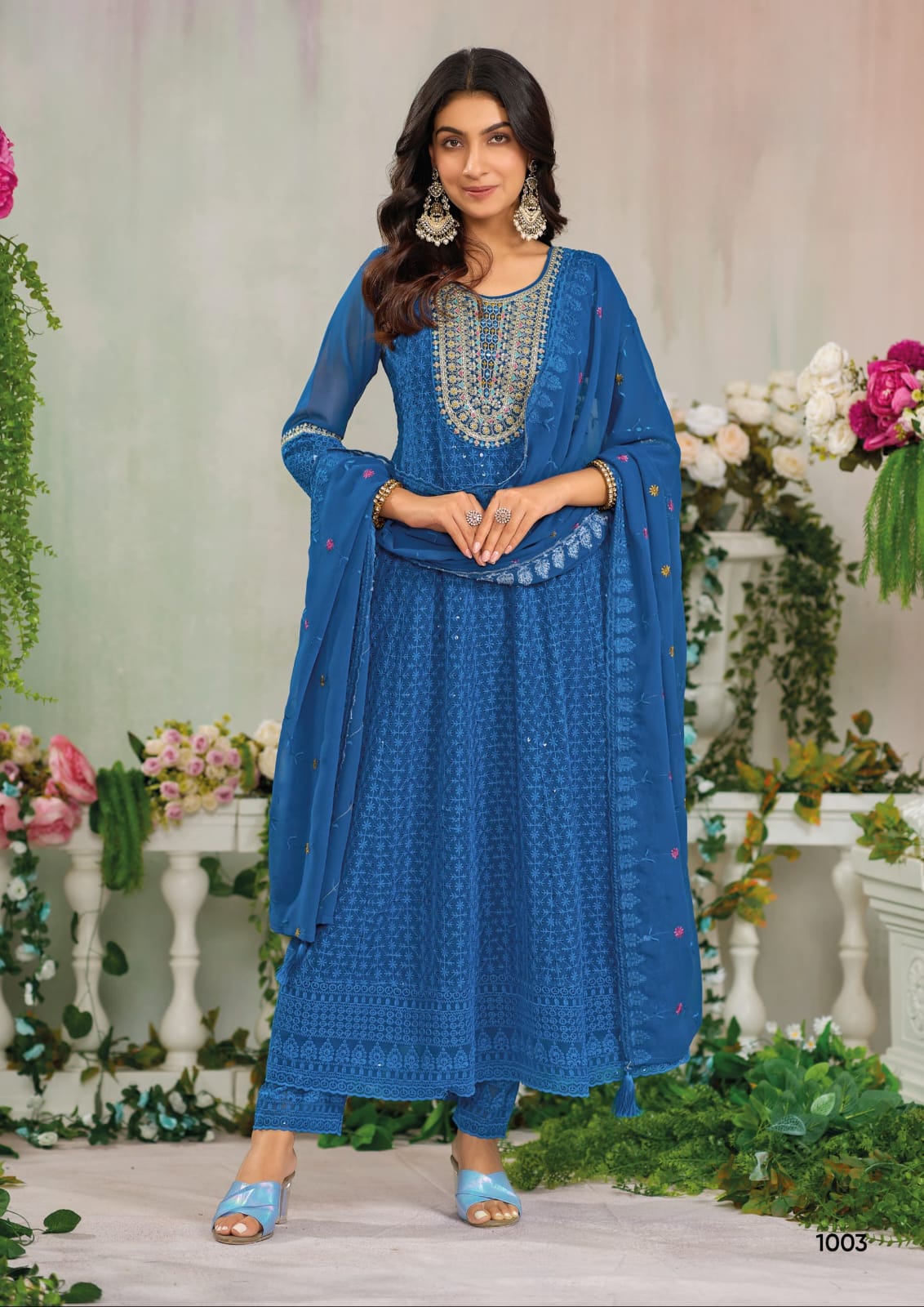 Noor-E-Nazaakat – The Sifli Georgette Grace Edit