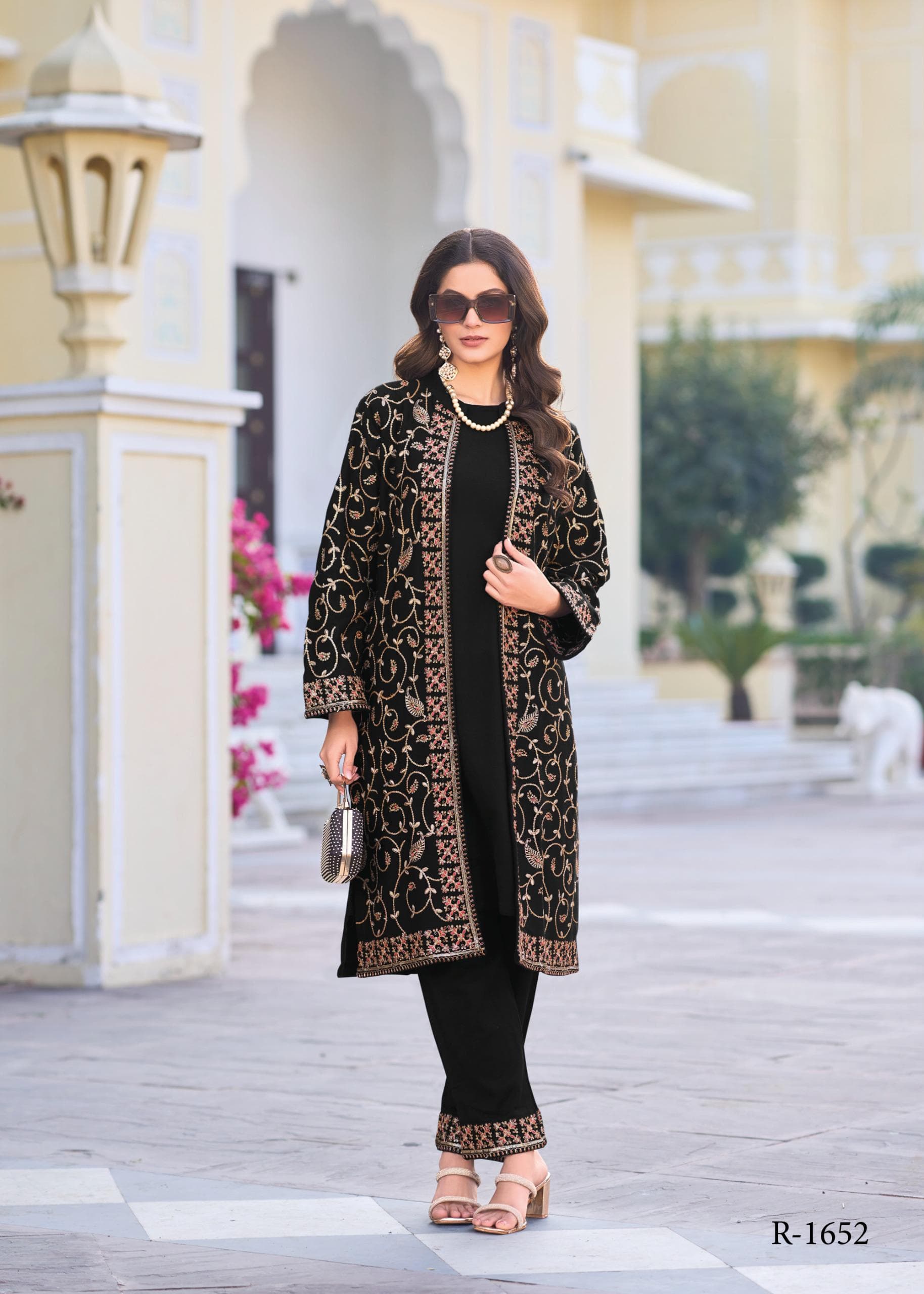 Regal Woollen Elegance – Winter Edit